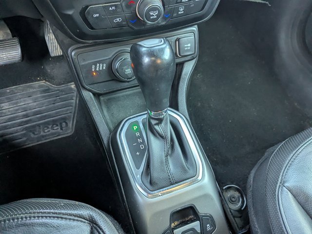 Used 2020 Jeep Renegade Altitude image 13