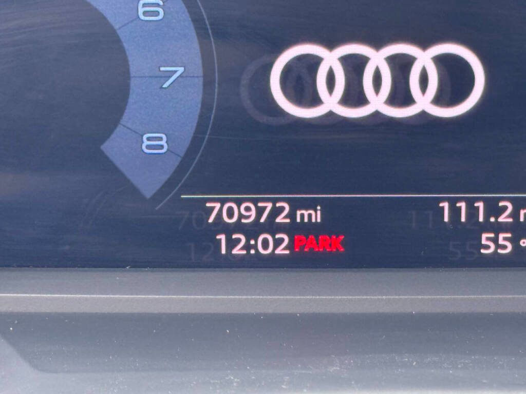 Used 2019 Audi Q3 2.0T Premium w/ Convenience Package image 21