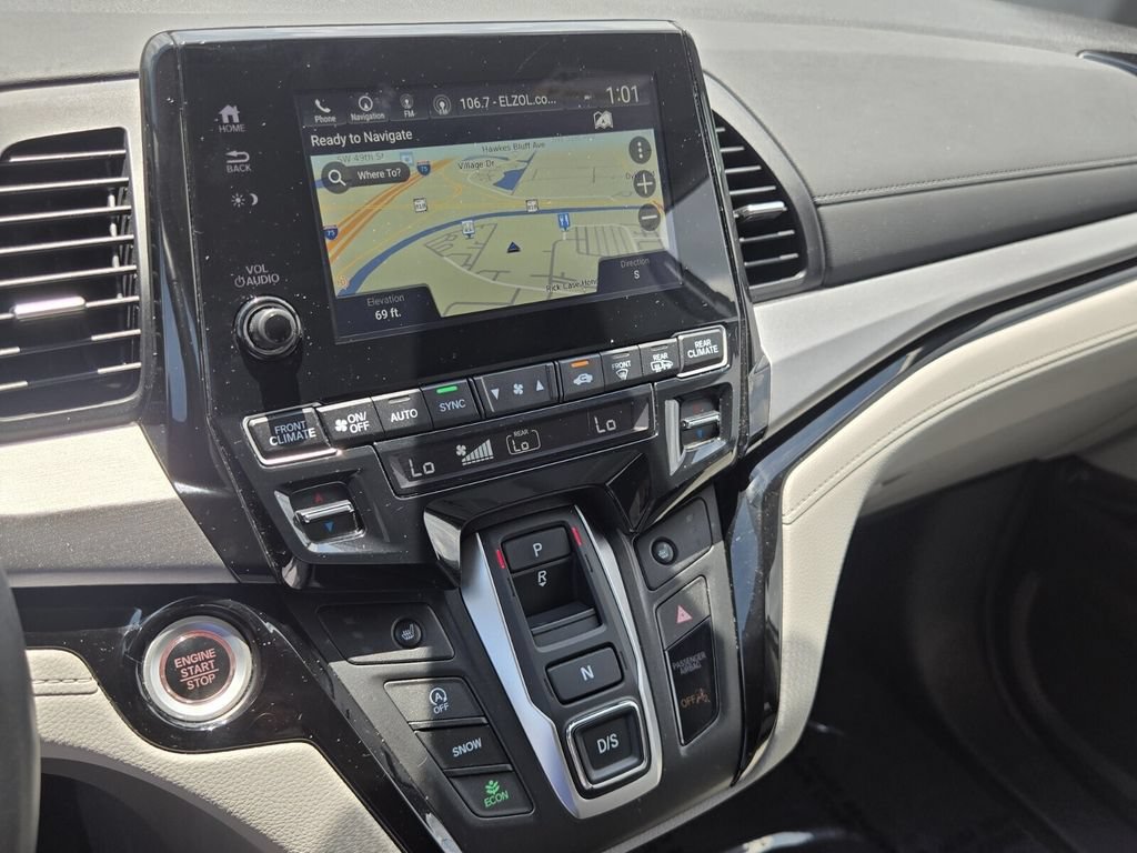 Certified 2024 Honda Odyssey Touring image 21