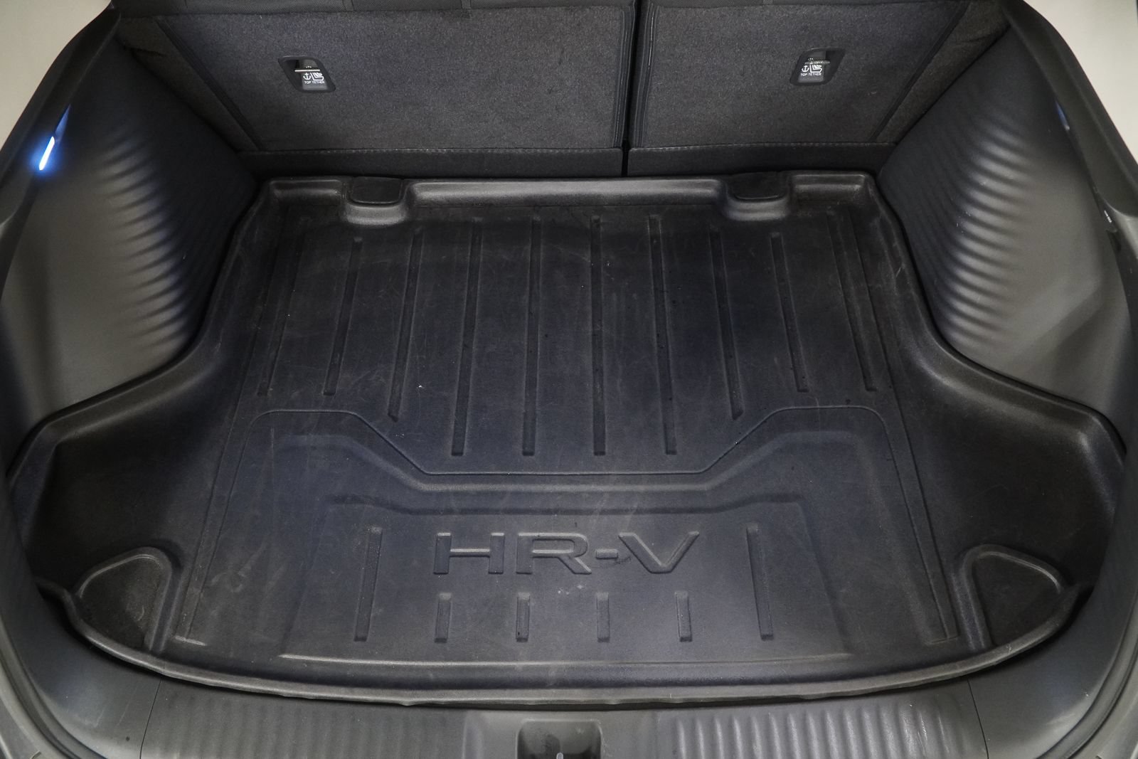 Used 2024 Honda HR-V LX image 11