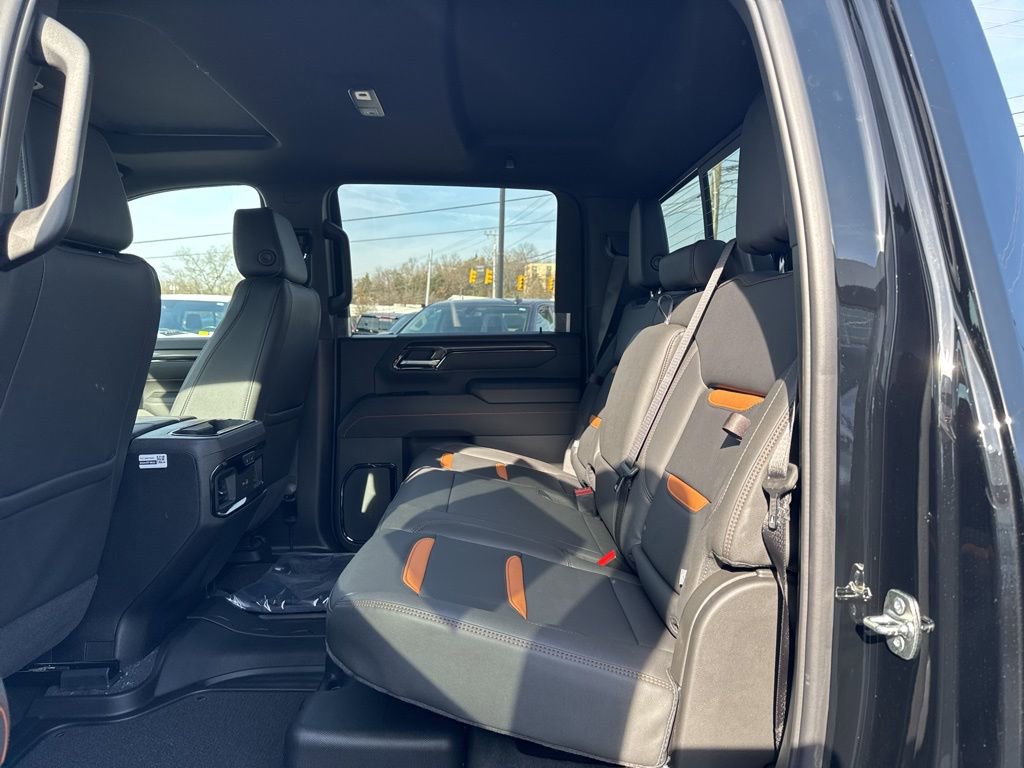 New 2026 GMC Sierra 2500 AT4 w/ AT4 Premium Plus Package image 30