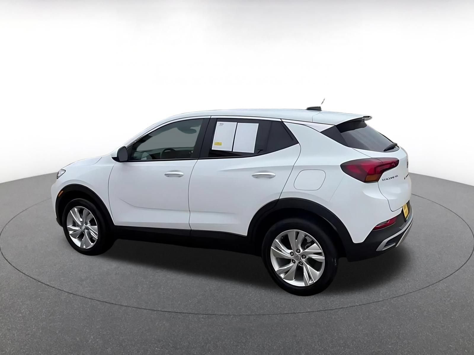 Used 2025 Buick Encore GX Preferred FWD image 10