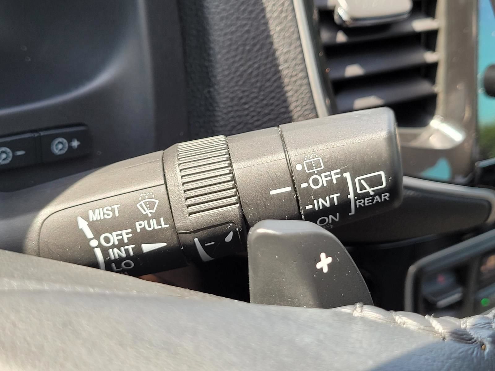 Used 2022 Honda Pilot Touring image 34