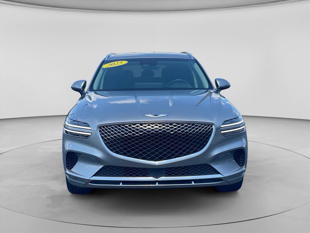 Used 2025 Genesis GV70 2.5T AWD/4WD image 2