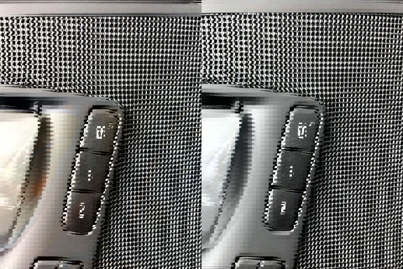 Used 2024 Volvo XC60 B5 Plus w/ Protection Package Premier image 36