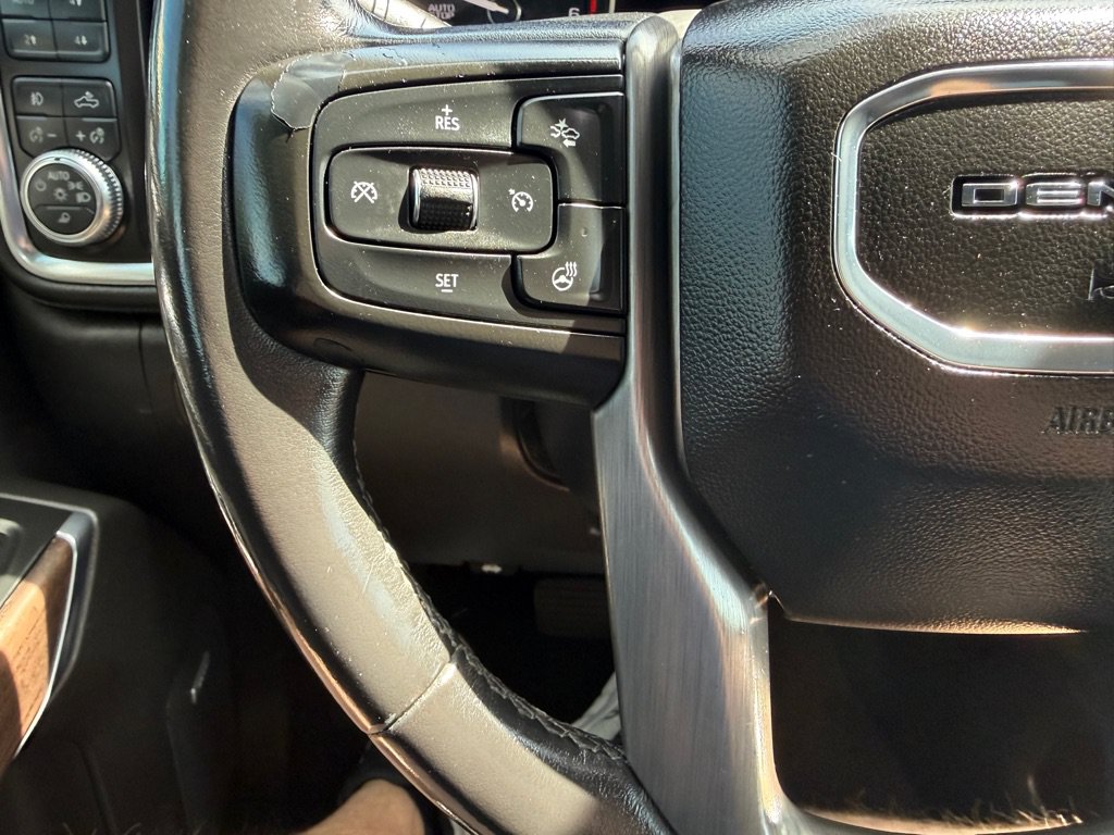 Used 2020 GMC Sierra 1500 Denali w/ Denali Ultimate Package AWD/4WD image 29