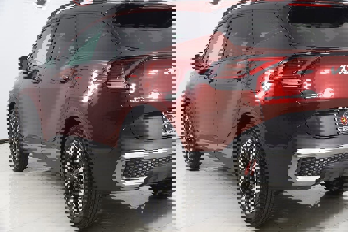 Used 2024 Kia Sportage X-Line Prestige image 25