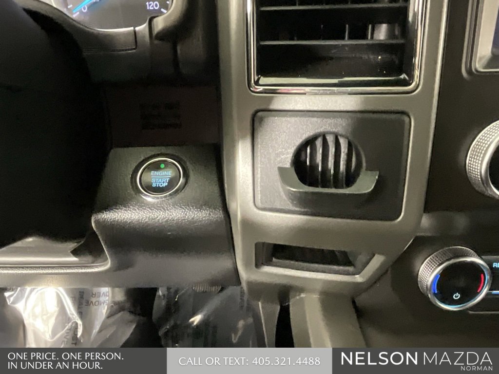 Used 2019 Ford Expedition XLT image 39