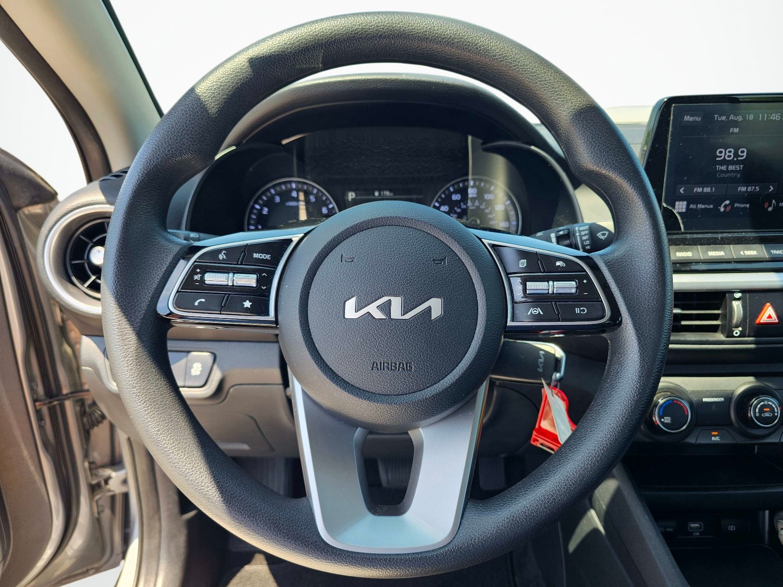 Certified 2024 Kia Forte LXS w/ LXS Technology Package FWD image 18