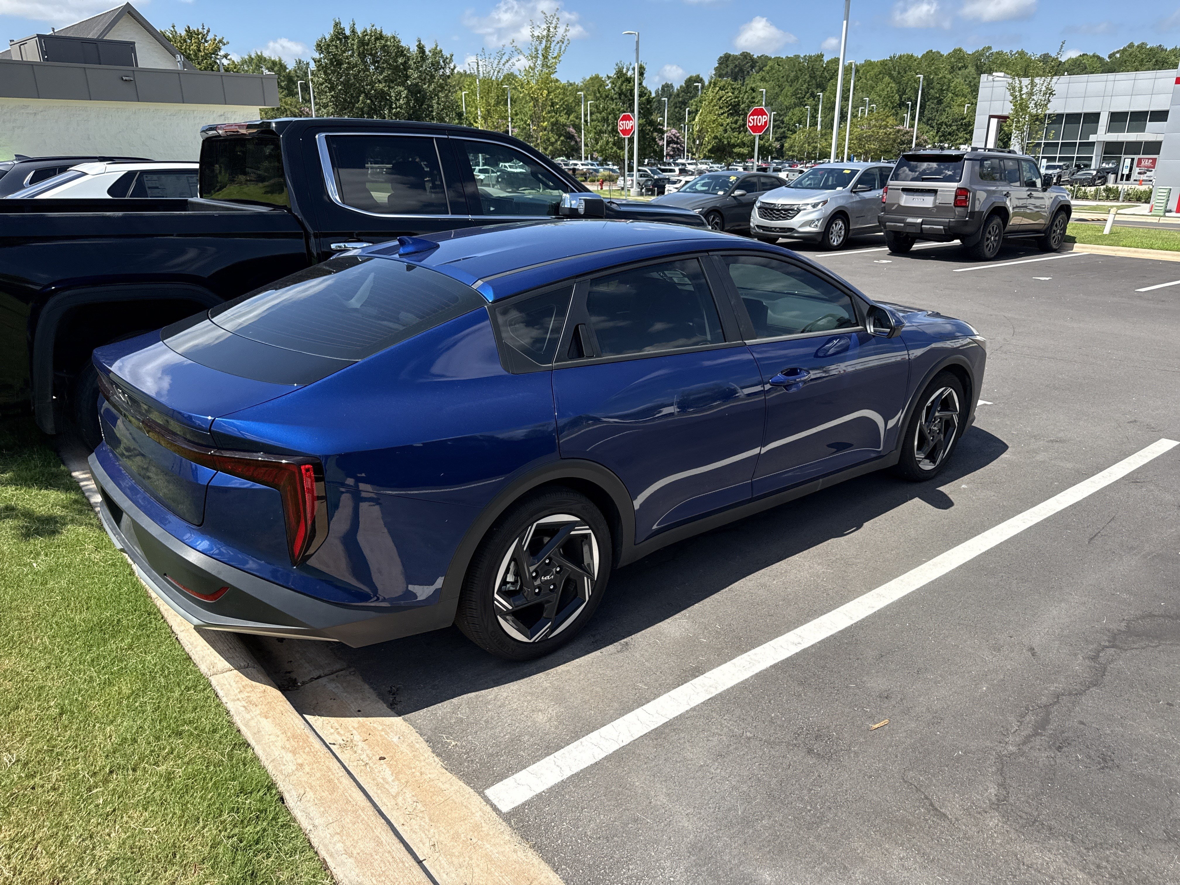 Used 2025 Kia K4 EX FWD image 39