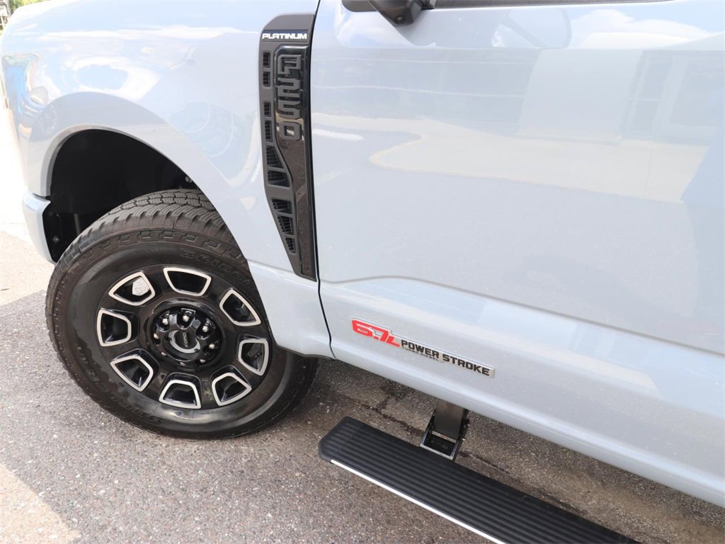 New 2026 Ford F250 Platinum image 4
