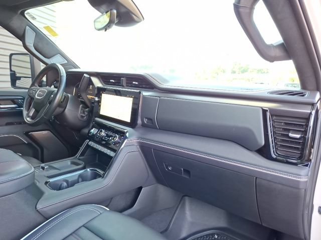 Used 2026 GMC Sierra 2500 AT4X AWD/4WD image 35