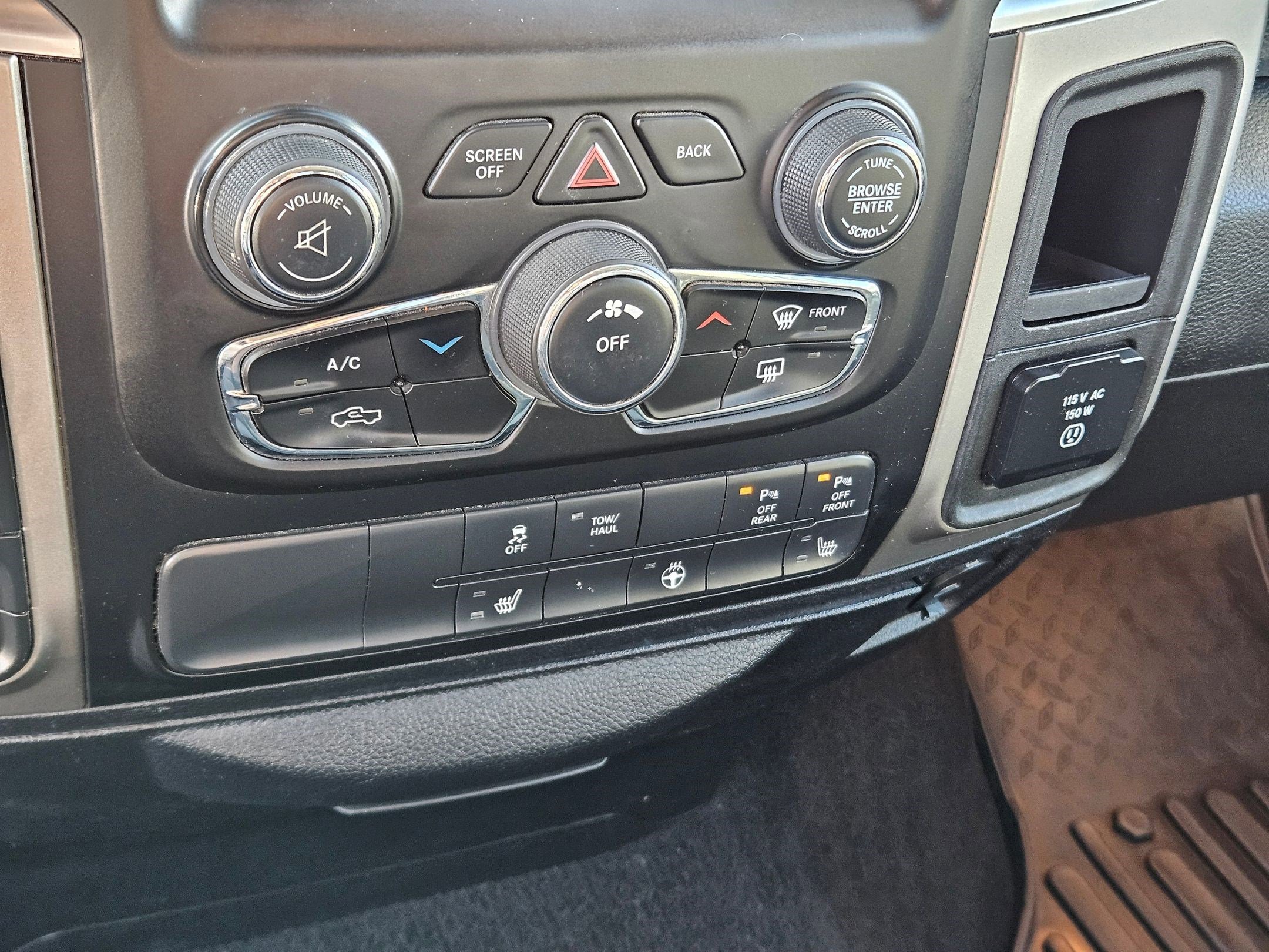 Used 2015 RAM 1500 Big Horn AWD/4WD image 32
