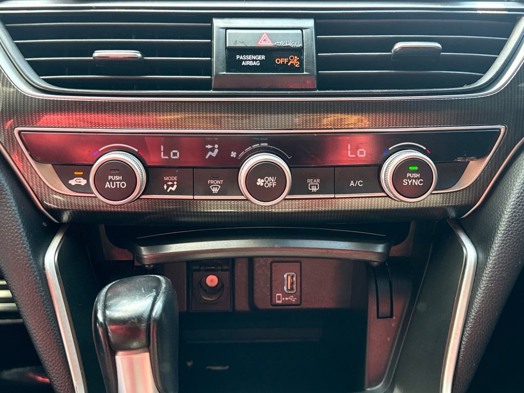 Used 2018 Honda Accord Sport image 23