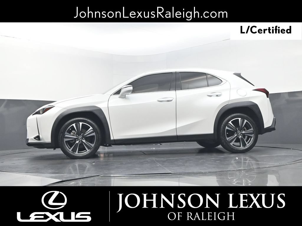 Certified 2025 Lexus UX 300h FWD w/ Accessory Package (Z2) image 8