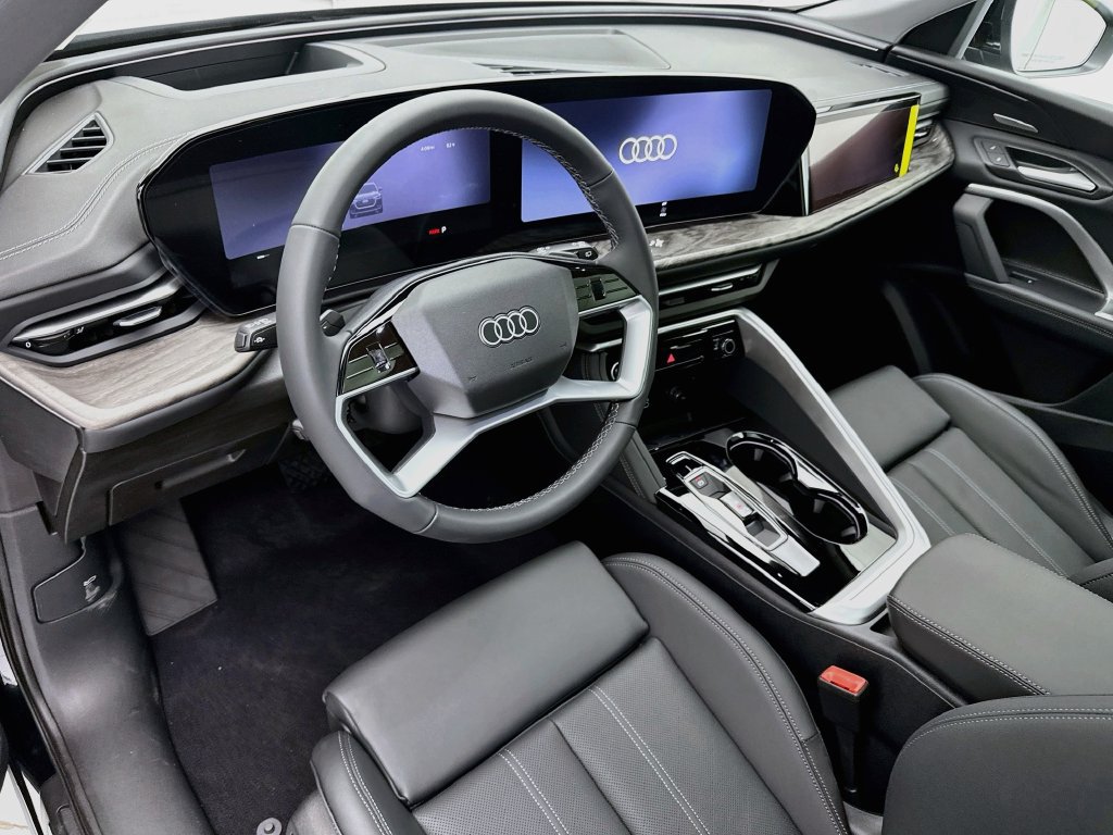 New 2026 Audi Q5 Premium AWD/4WD image 10