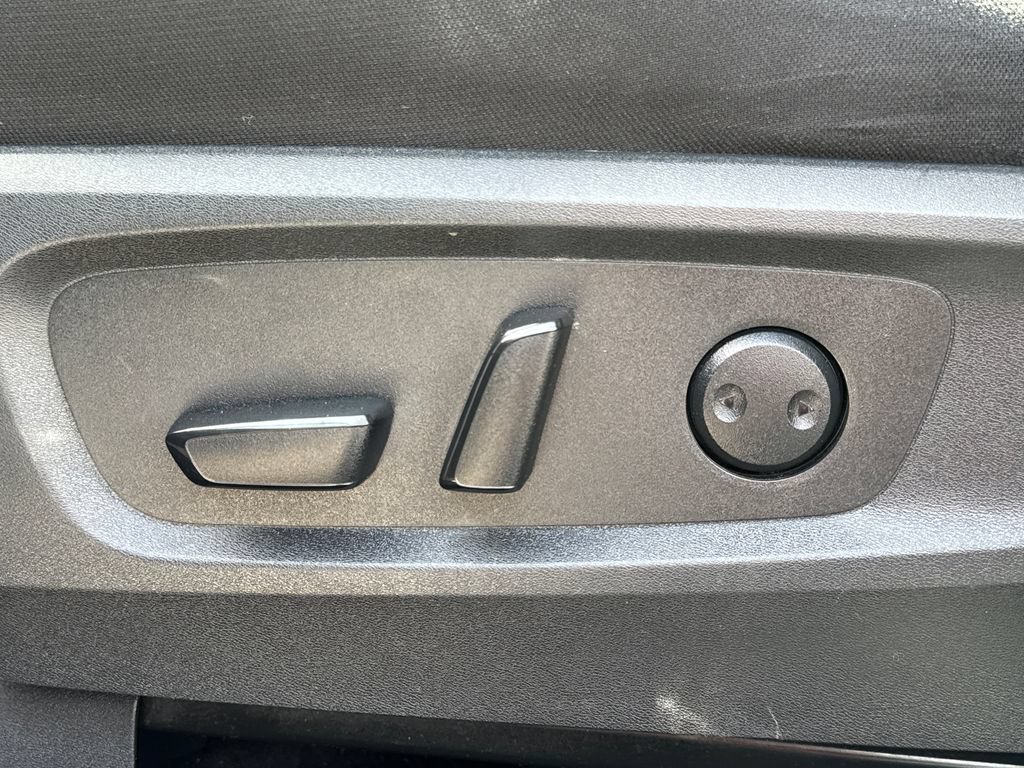 Used 2023 Nissan Pathfinder SV AWD/4WD image 60