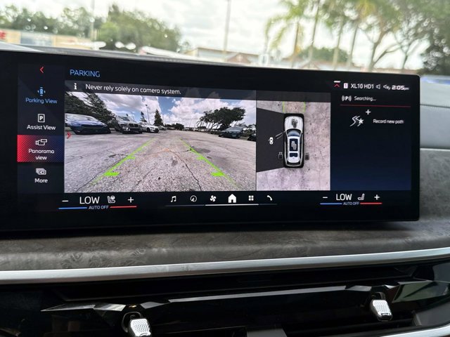 Used 2024 BMW X7 M60i w/ Executive Package AWD/4WD image 38