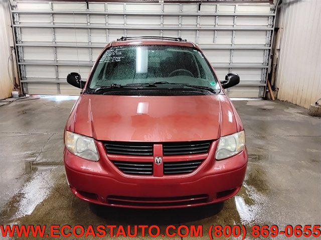 Used 2005 Dodge Caravan SXT FWD image 7
