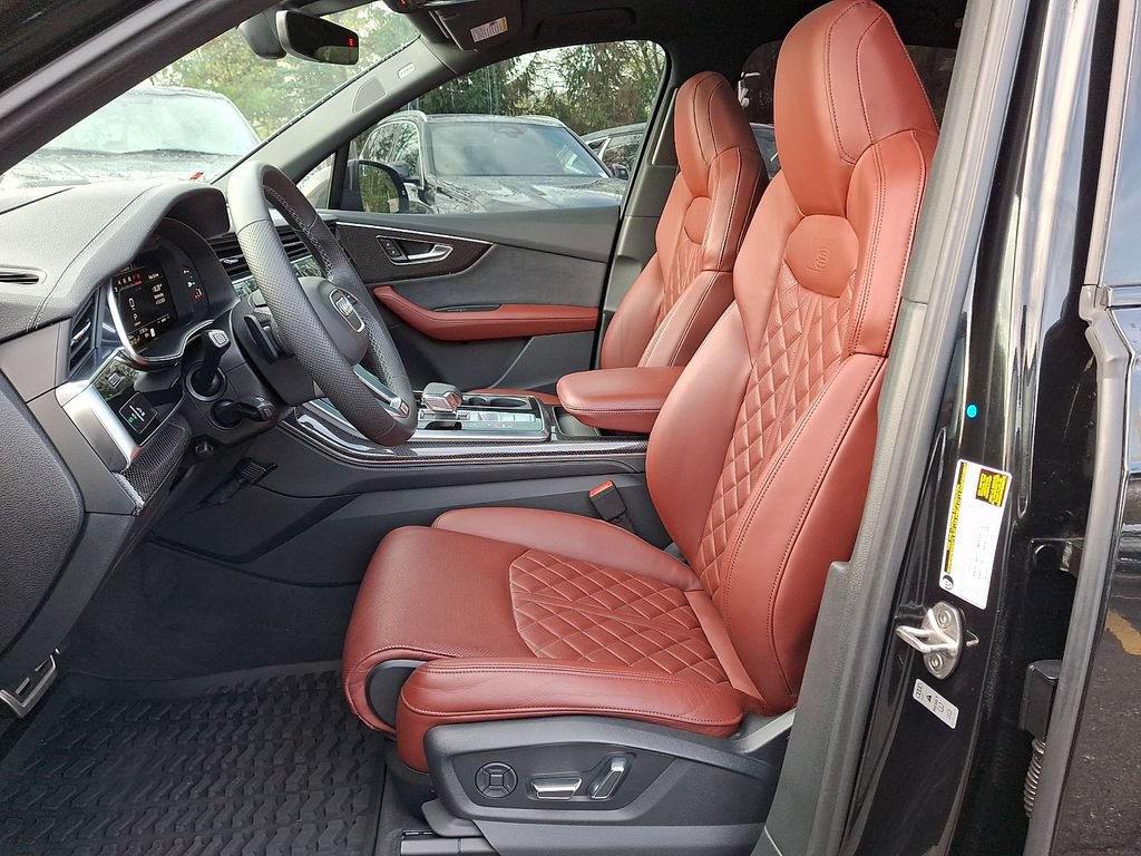 Used 2023 Audi SQ7 Prestige w/ Sport Package AWD/4WD image 10