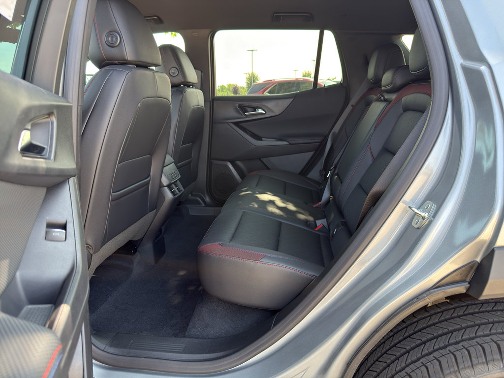 New 2026 Chevrolet Equinox RS w/ Convenience Package III AWD/4WD image 43
