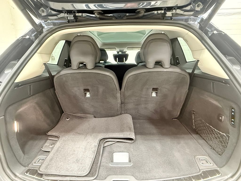 Used 2025 Volvo EX90 Ultra AWD/4WD image 47
