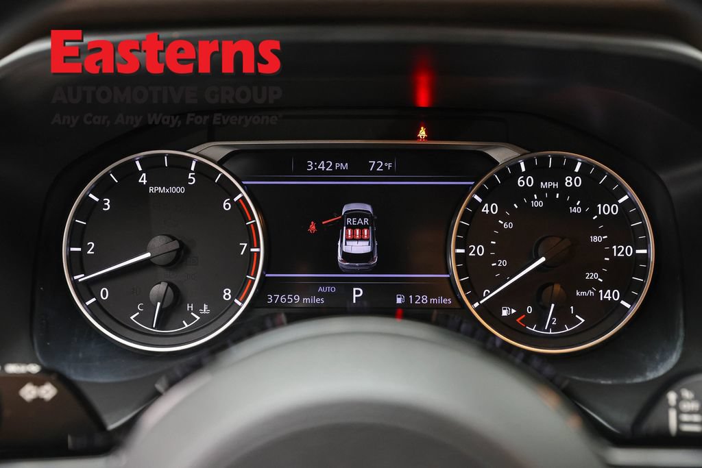 Used 2023 Nissan Rogue SV AWD/4WD image 21