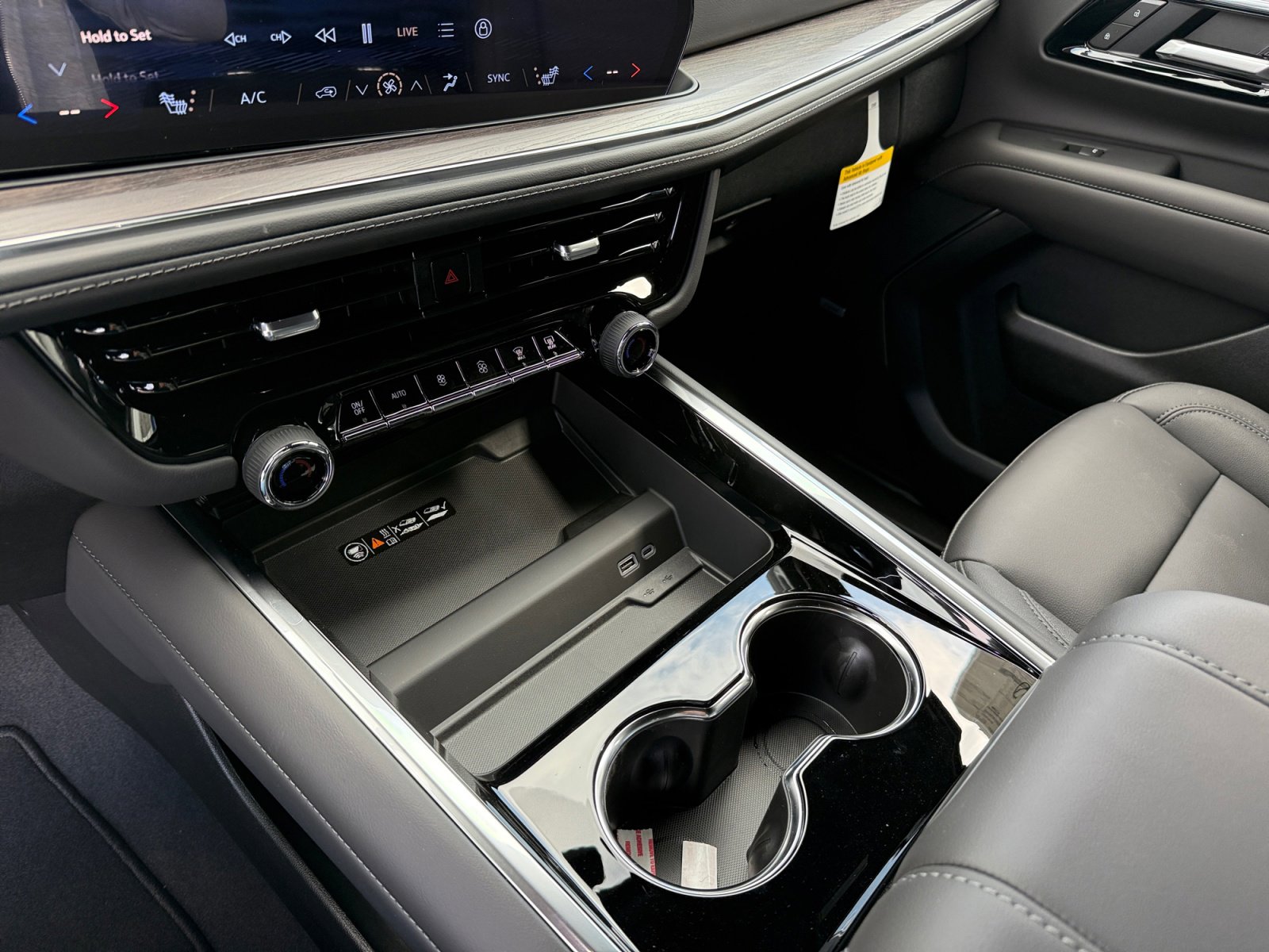 New 2026 Chevrolet Tahoe LT AWD/4WD image 13