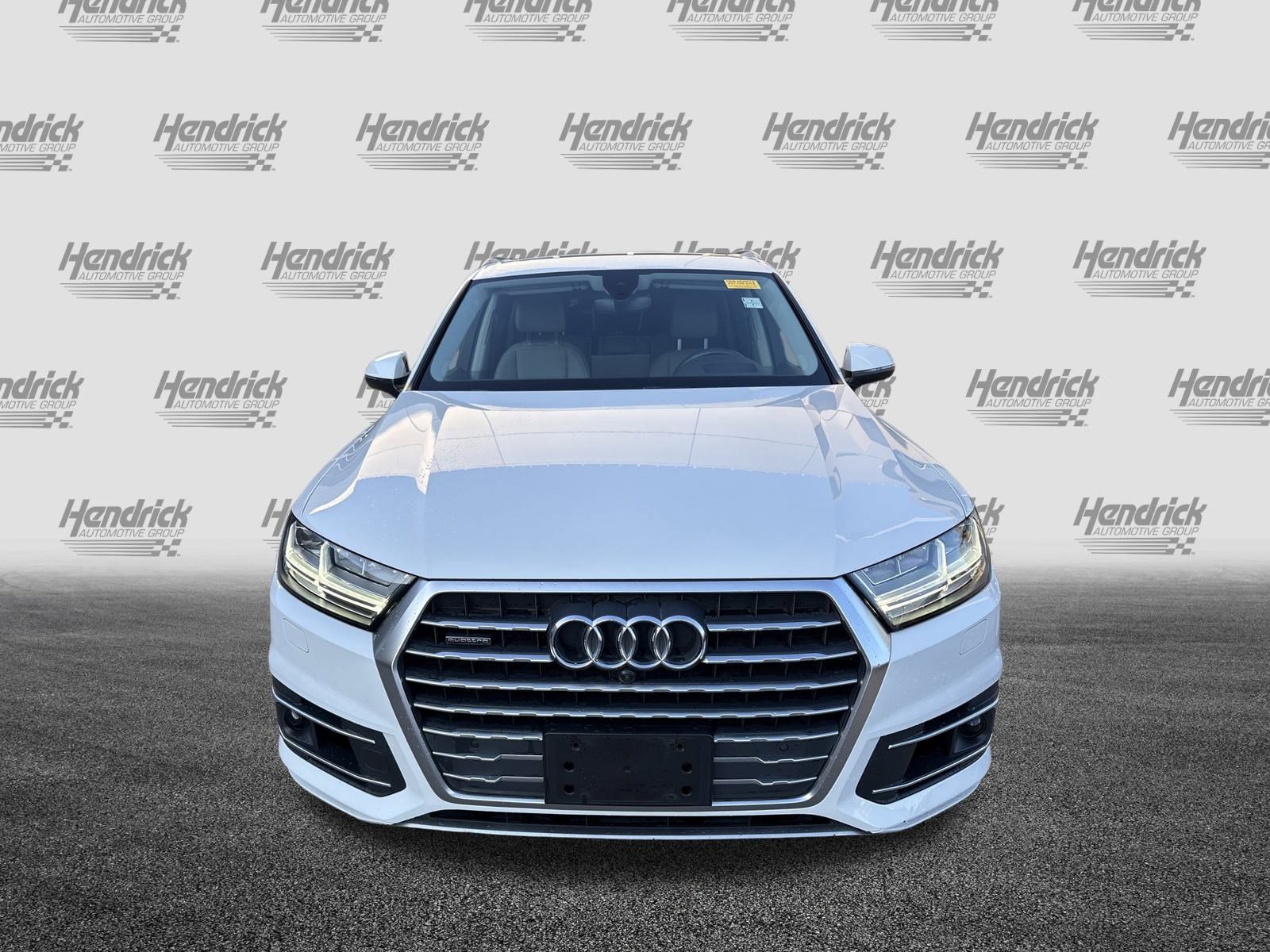 Used 2019 Audi Q7 3.0T Prestige image 3