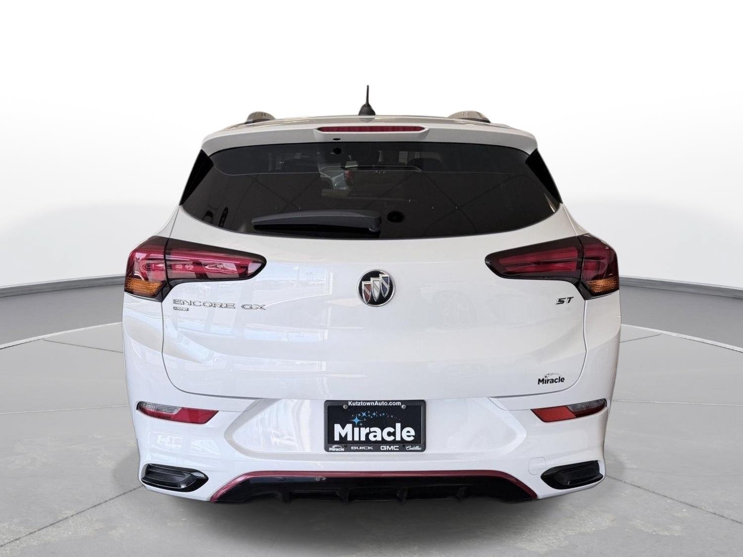 Used 2021 Buick Encore GX Select w/ Sport Touring Package AWD/4WD image 15