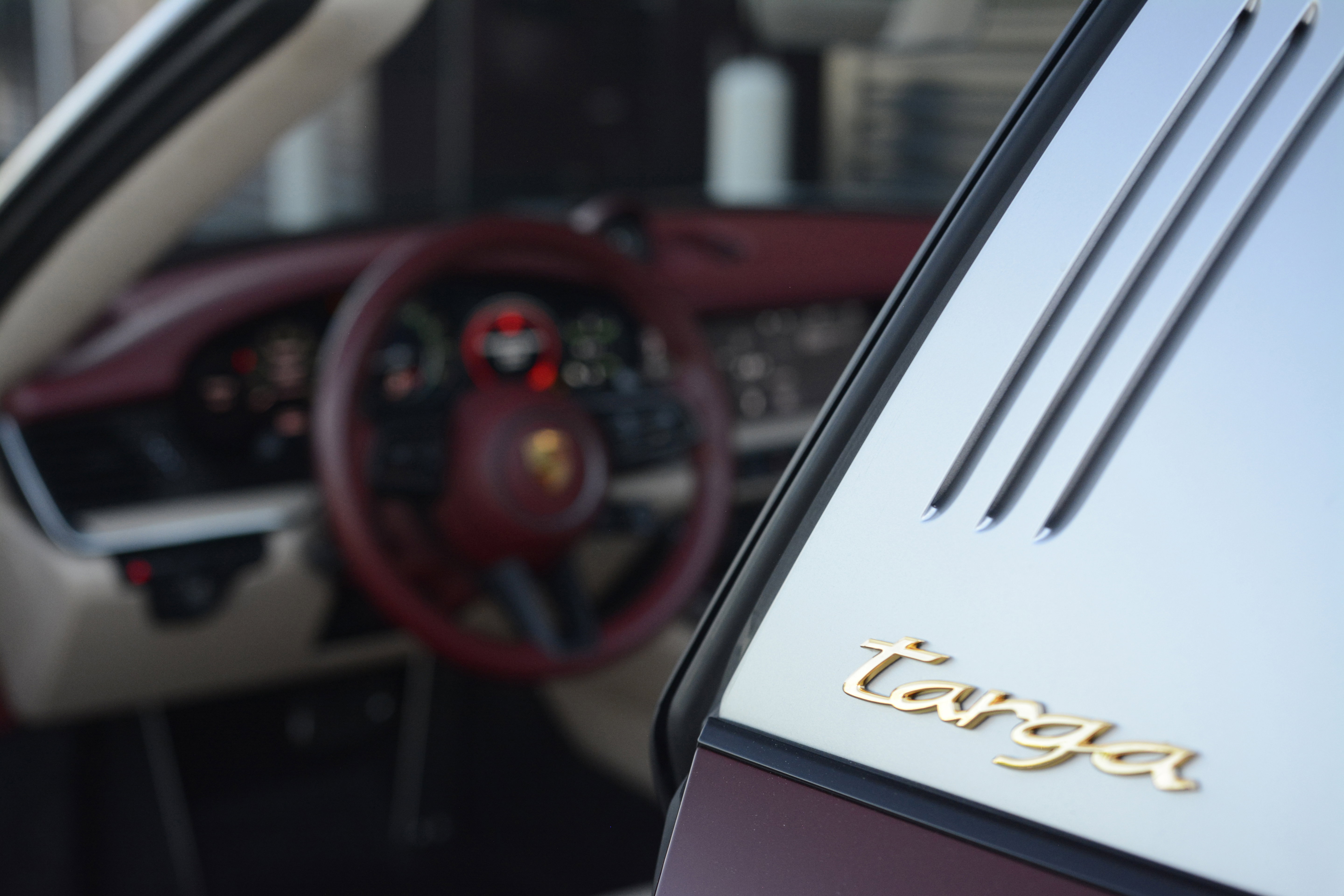 Certified 2021 Porsche 911 AWD/4WD image 17