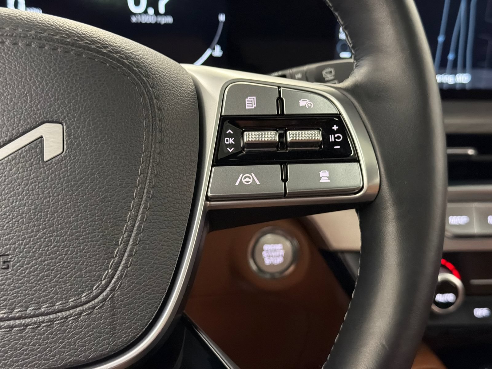 Used 2025 Kia Telluride SX X-Line AWD/4WD image 25