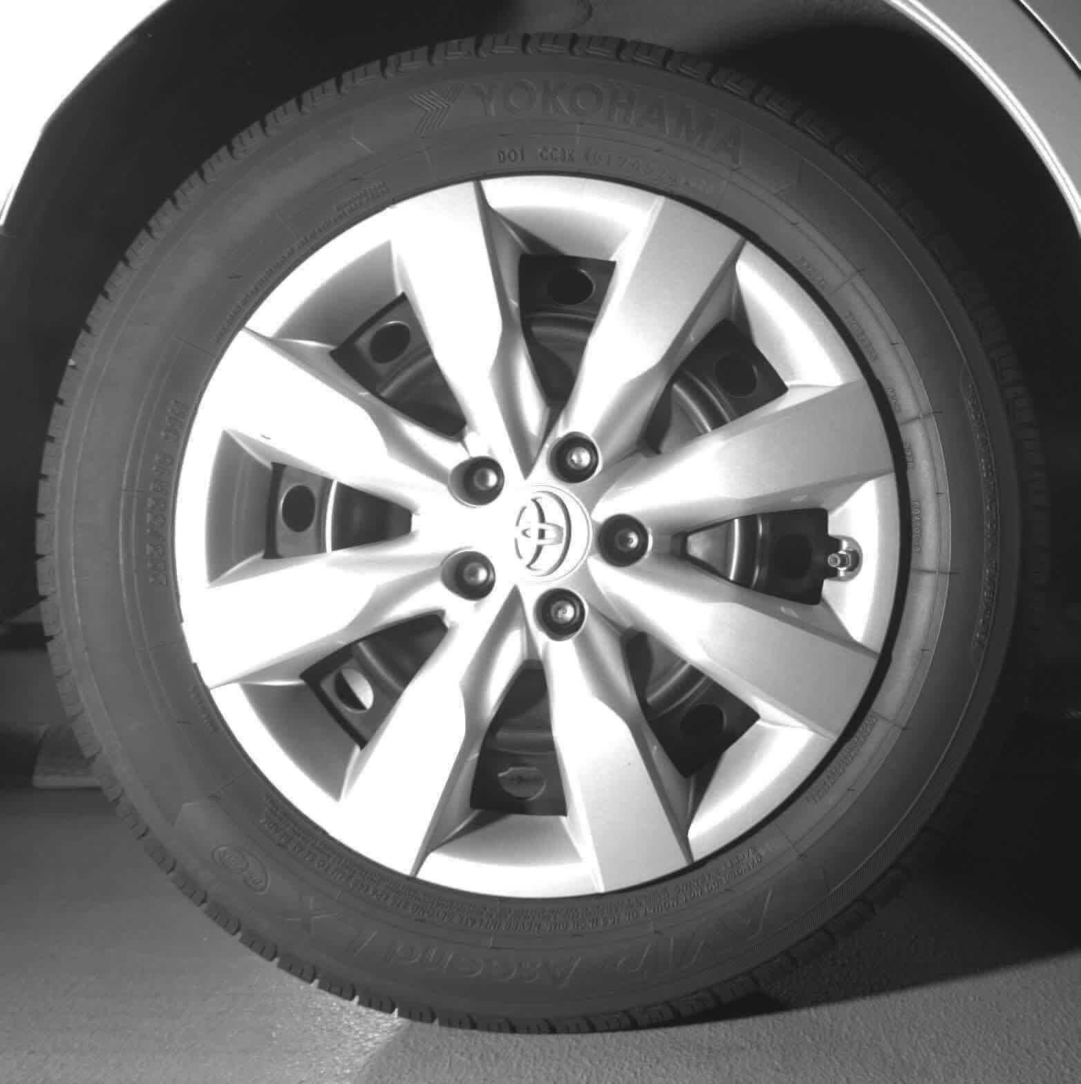 Used 2016 Toyota Corolla LE FWD image 10