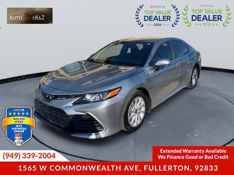 Used 2024 Toyota Camry LE image 1