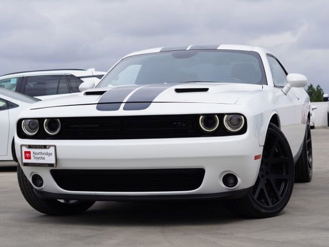 Used 2016 Dodge Challenger R/T Plus RWD image 4