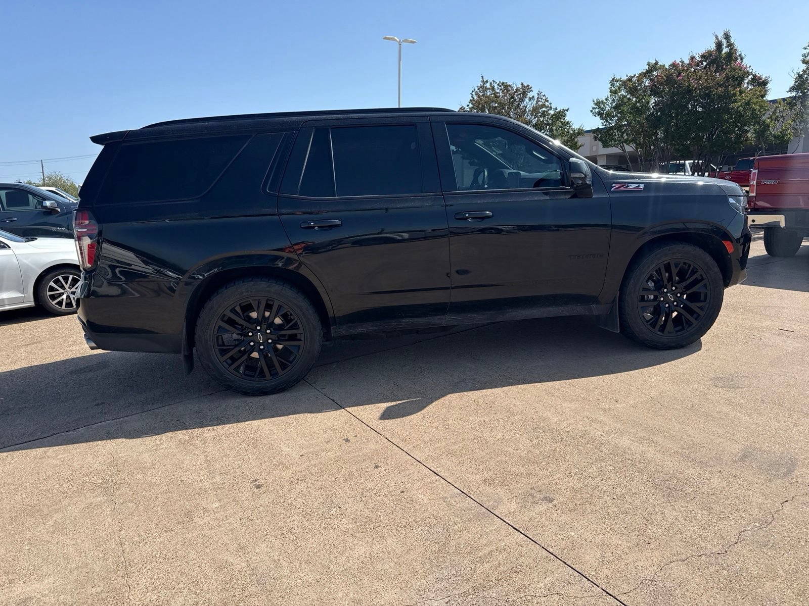 Used 2023 Chevrolet Tahoe Z71 w/ Off-Road Capability Package AWD/4WD image 8