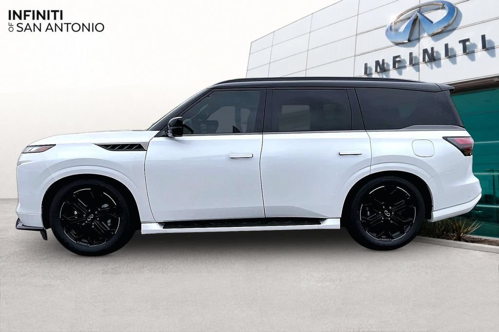 New 2026 INFINITI QX80 4WD image 10