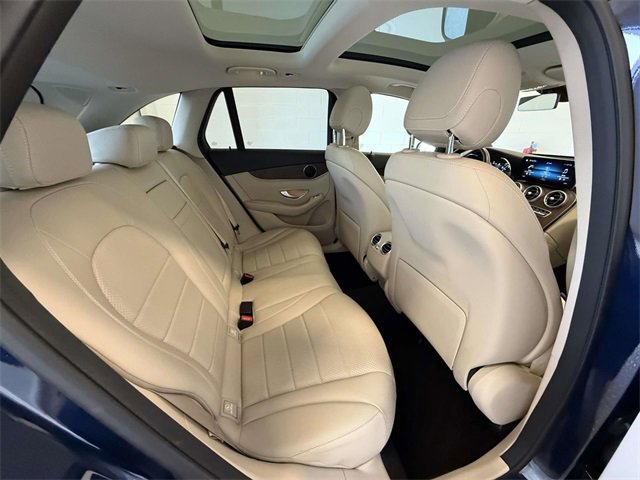 Used 2021 Mercedes-Benz GLC 300 4MATIC image 16