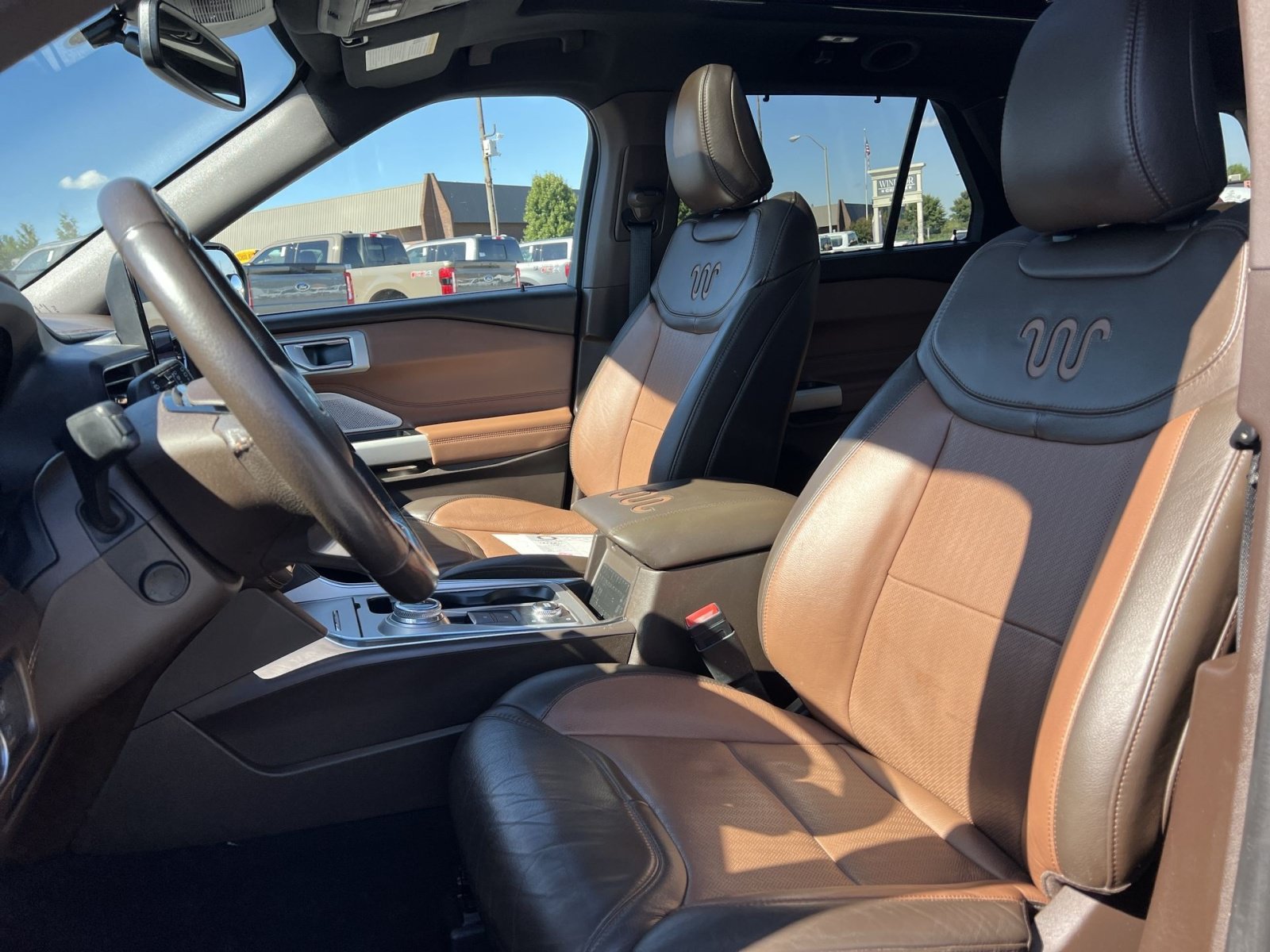 Used 2022 Ford Explorer King Ranch w/ Premium Technology Package AWD/4WD image 20