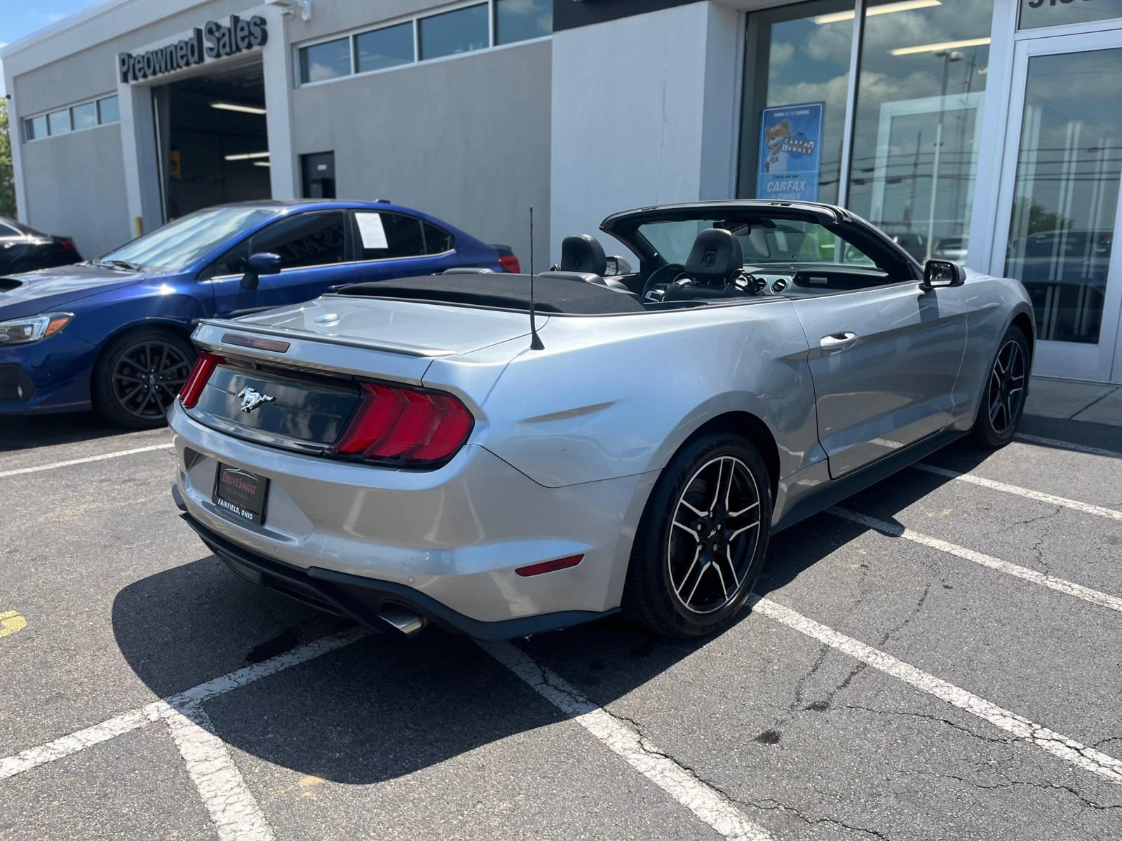 Used 2022 Ford Mustang Premium RWD image 19