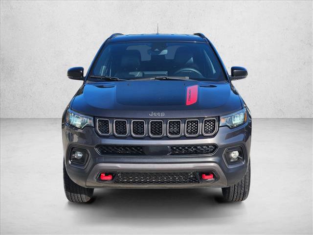Used 2024 Jeep Compass Trailhawk AWD/4WD image 2