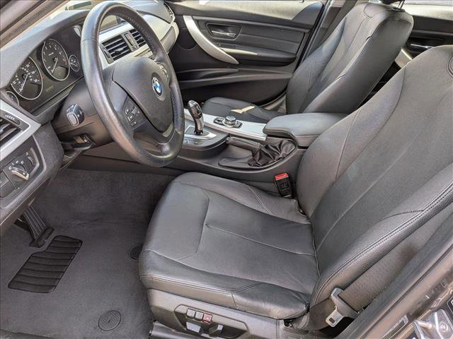 Used 2013 BMW 328i Sedan RWD image 16