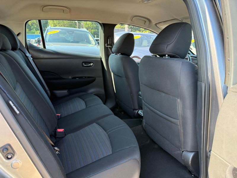 Used 2021 Nissan Leaf SV Plus FWD image 11