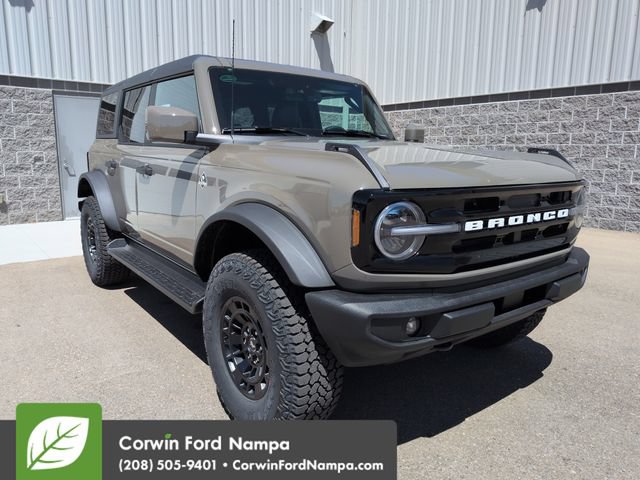 New 2026 Ford Bronco Outer Banks w/ Sasquatch Package