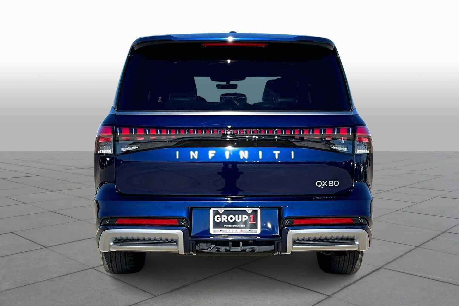 Used 2025 INFINITI QX80 Luxe RWD image 5