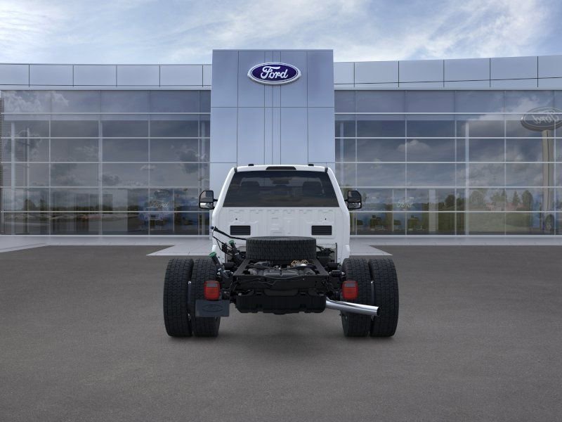 New 2026 Ford F550 4x4 Regular Cab Super Duty w/ XL Chrome Package image 33