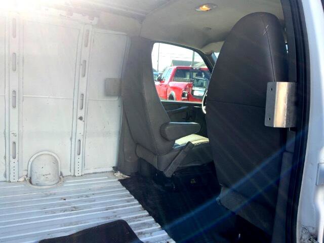 Used 2014 Chevrolet Express 2500 image 22