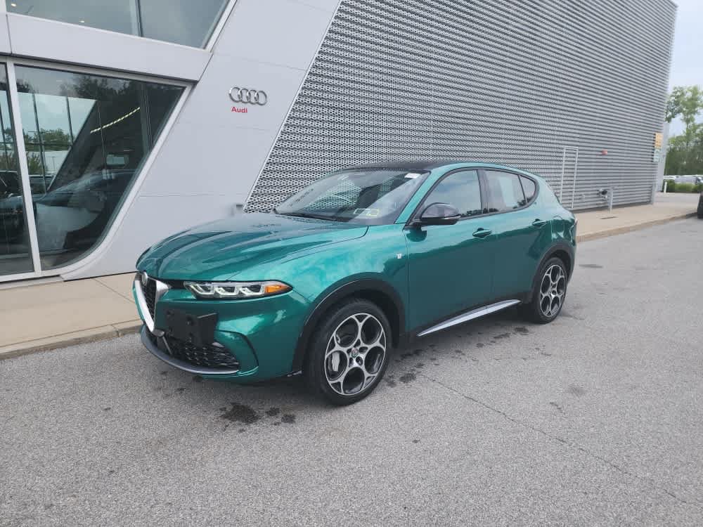 Used 2024 Alfa Romeo Tonale Ti