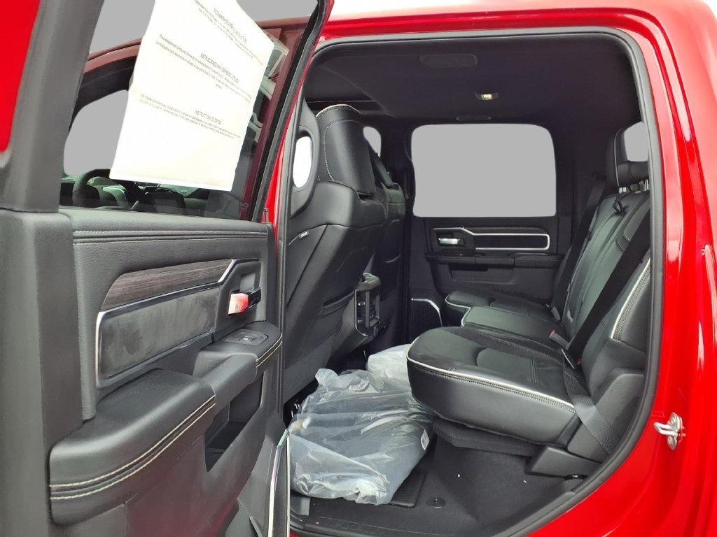 New 2027 RAM 2500 Laramie w/ Night Edition AWD/4WD image 21