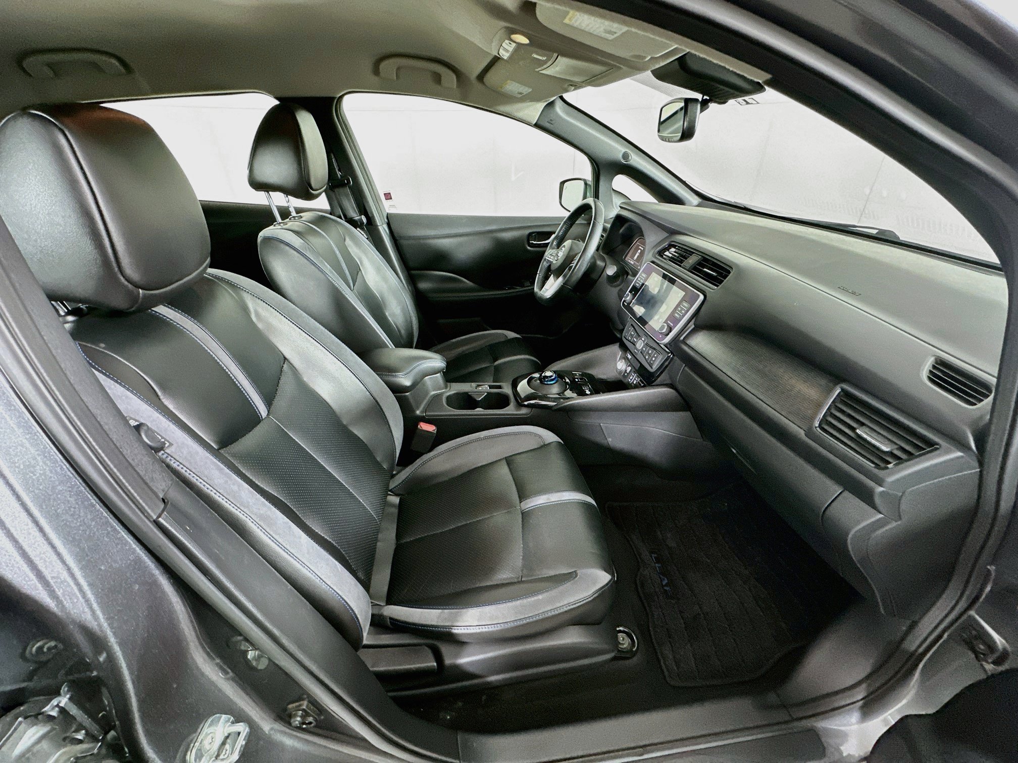 Used 2019 Nissan Leaf SL Plus w/ Protection Package FWD image 30